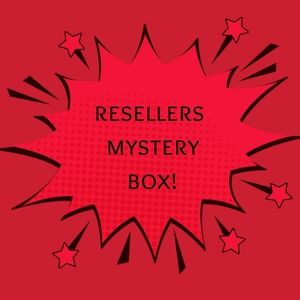 Mystery Box! 6 assorted clothing items